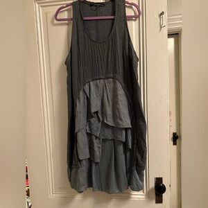 Elegant Gray Layered Women's Dress size 44 which is 12/14